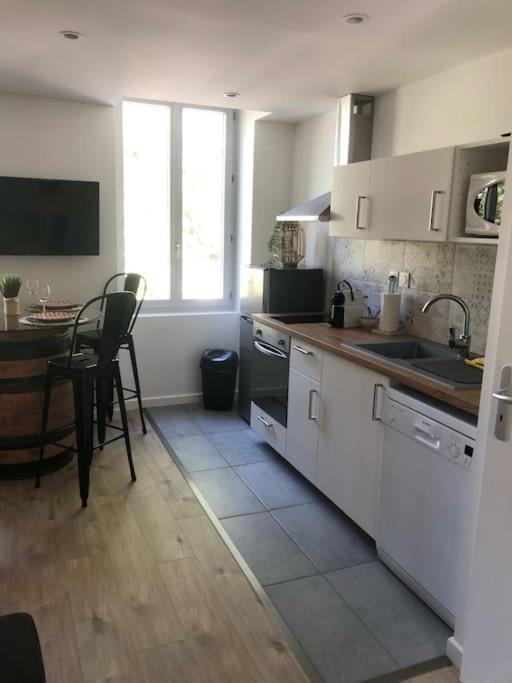 Appartement Vignes 2 Personnes Виен Екстериор снимка